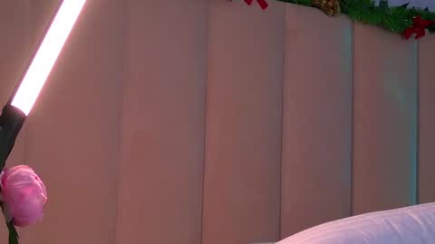 Eva online show from December 31, 2:58 pm