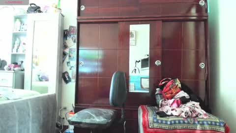 Eva Notty  online show from January 8, 1:13 pm