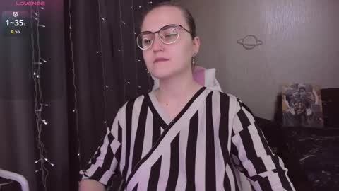 Eva online show from December 4, 11:19 am