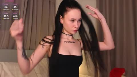 Eva online show from November 30, 2:54 pm