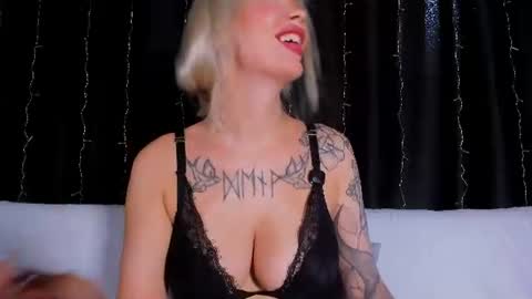 Eva online show from July 11, 1:58 pm