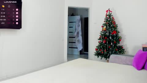 Eva online show from January 9, 12:30 pm