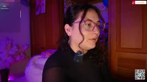 Eva  online show from May 22, 12:11 pm