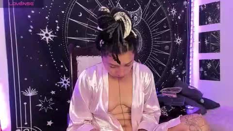 Eva  online show from October 2, 7:15 am