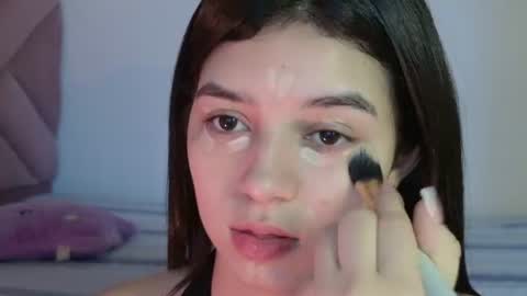 Snapshot of eva_sin18 chatting on June 10, 11:35 pm Eva Sin online show from June 10, 11:35 pm