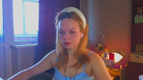 Snapshot of eva_sinn chatting on May 30, 10:12 am Hi there i am Eva and i wish create a nice community with you so join my Ticket Show for more pleasure online show from May 30, 10:12 am