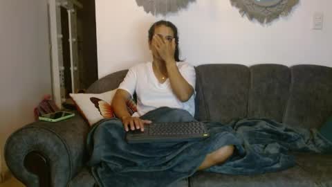 eva_stark57 online show from April 24, 2:25 am