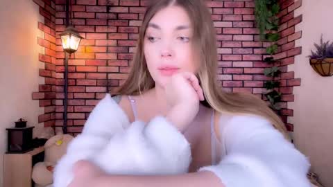 Eva online show from March 5, 8:32 am