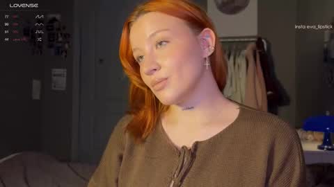 Snapshot of eva_swag chatting on December 19, 3:30 pm eva_swag online show from December 19, 3:30 pm