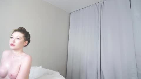 Snapshot of eva_varnerr chatting on February 9, 6:37 pm eva varnerr online show from February 9, 6:37 pm