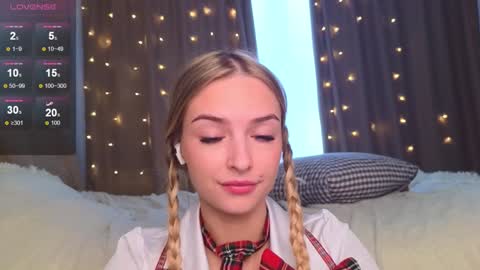 Snapshot of eva_vex chatting on January 5, 2:30 pm Hello Im Eva online show from January 5, 2:30 pm