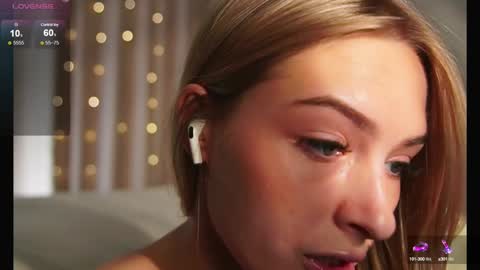 Snapshot of eva_vex chatting on January 29, 3:58 pm Hello Im Eva online show from January 29, 3:58 pm