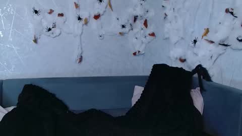 Snapshot of evaa_love_ chatting on October 31, 10:55 pm Eva online show from October 31, 10:55 pm