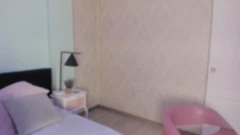 julieth online show from November 4, 12:26 pm