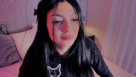 julieth online show from May 21, 7:54 pm