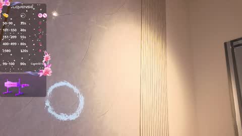 Snapshot of evabloom_ chatting on October 25, 2:24 pm EvaBloom online show from October 25, 2:24 pm