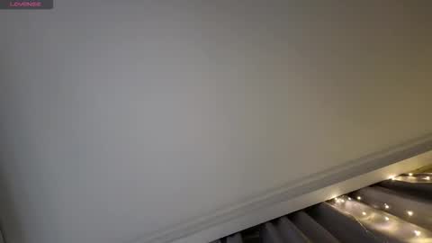 Eva online show from November 28, 8:00 pm