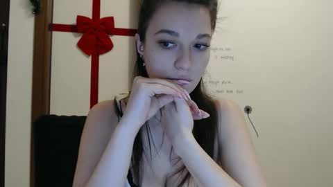 Snapshot of evaeldis chatting on December 18, 3:07 pm Eva online show from December 18, 3:07 pm