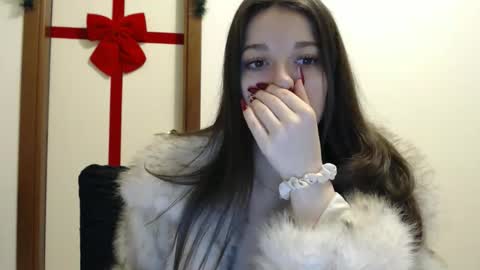 Snapshot of evaeldis chatting on January 15, 5:16 pm Eva online show from January 15, 5:16 pm