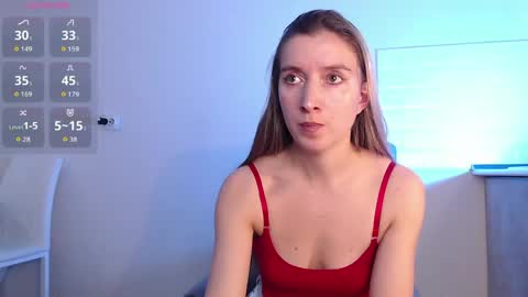 Snapshot of evahailey_ chatting on June 4, 3:56 am Eva online show from June 4, 3:56 am