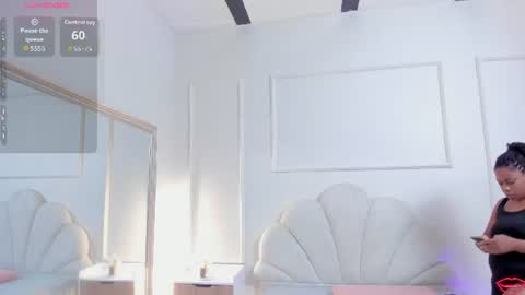 Snapshot of evahalston chatting on June 17, 7:48 pm evahalston online show from June 17, 7:48 pm