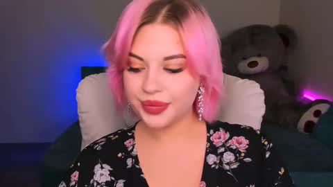 Snapshot of evaharve chatting on December 15, 12:18 am Eva online show from December 15, 12:18 am