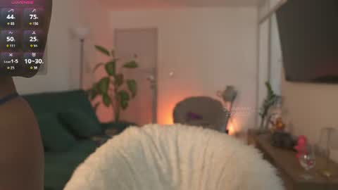 evajacksss_ online show from June 25, 7:07 pm