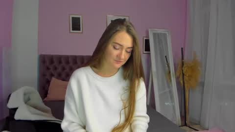 Snapshot of evalaniss chatting on December 5, 4:09 am Eva online show from December 5, 4:09 am