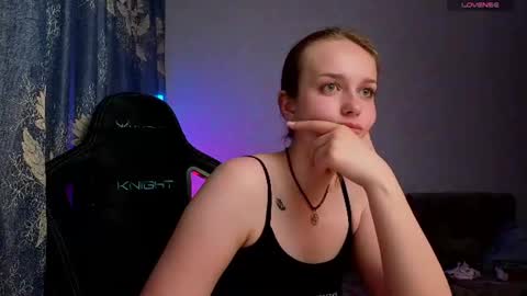 Snapshot of evalusion chatting on June 10, 7:02 pm Eva online show from June 10, 7:02 pm