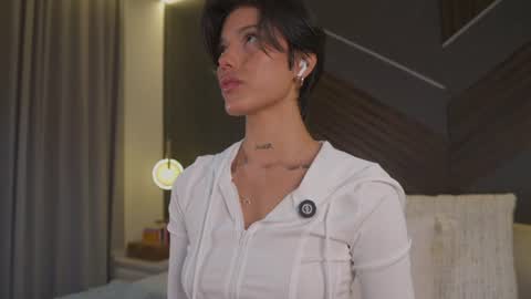 Eva Moretti online show from August 2, 6:39 pm