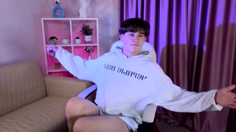 Evan online show from March 14, 9:20 pm