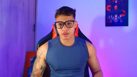 EVAN GREY online show from November 30, 11:20 pm