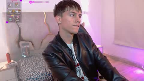 evan_tay online show from February 22, 3:07 am