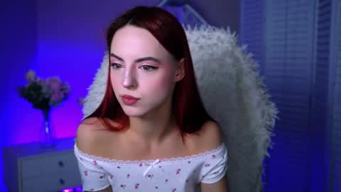 Snapshot of evanellson chatting on October 10, 12:37 pm Eva online show from October 10, 12:37 pm