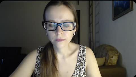 YourMistress online show from February 5, 8:32 am