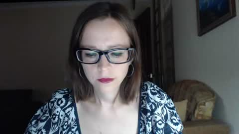 Snapshot of evangeline06 chatting on June 29, 8:53 am YourMistress online show from June 29, 8:53 am