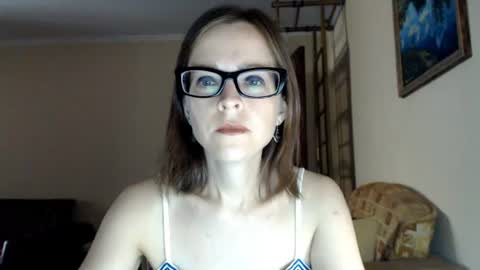 Snapshot of evangeline06 chatting on July 22, 9:01 am YourMistress online show from July 22, 9:01 am