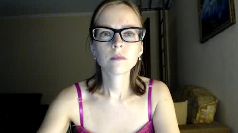 Snapshot of evangeline06 chatting on July 29, 9:07 am YourMistress online show from July 29, 9:07 am