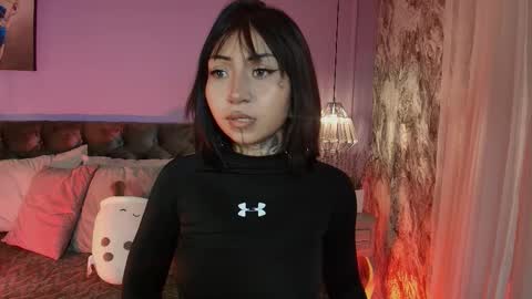 Eva online show from November 13, 8:30 pm