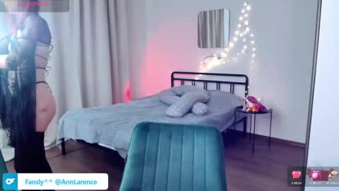 Snapshot of evangeline_lawrence chatting on February 25, 3:16 pm Annice online show from February 25, 3:16 pm