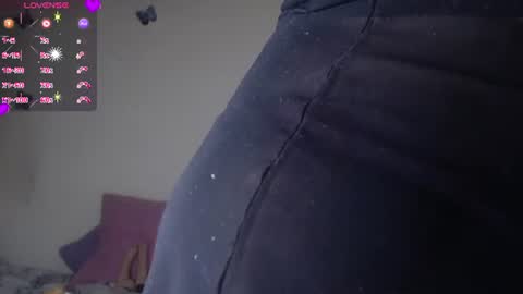 evangeline_lover online show from July 28, 3:21 pm