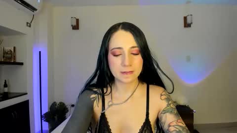 Evangeline online show from May 22, 11:43 pm