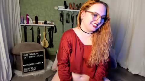 Evan Harlowe online show from October 15, 11:49 pm