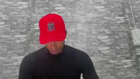 Snapshot of evans_jhones chatting on September 23, 2:14 am EVANS online show from September 23, 2:14 am