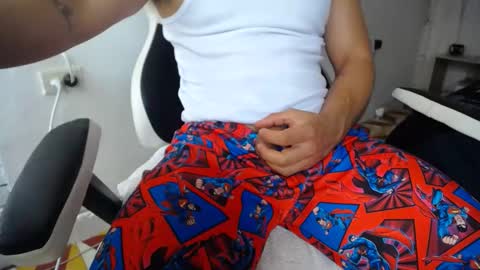 Snapshot of evans_king chatting on March 1, 12:23 pm Evan online show from March 1, 12:23 pm