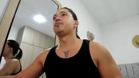 Snapshot of evans_king chatting on February 15, 3:20 pm Evan online show from February 15, 3:20 pm