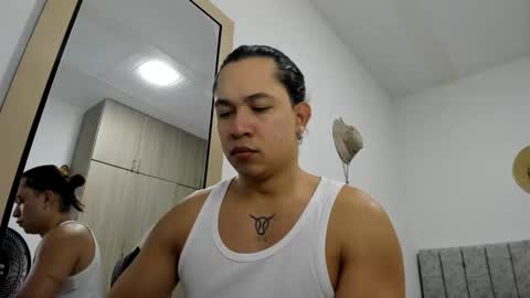 Snapshot of evans_king chatting on February 25, 11:31 am Evan online show from February 25, 11:31 am