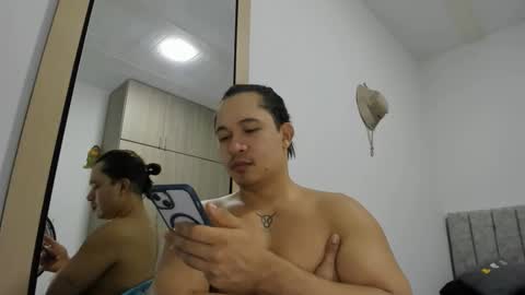 Snapshot of evans_king chatting on March 14, 12:10 pm Evan online show from March 14, 12:10 pm