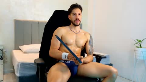 E V A N S online show from May 27, 1:57 am