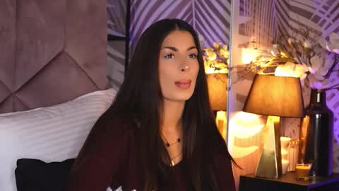 Snapshot of evarhea chatting on November 28, 3:53 am EvaRhea online show from November 28, 3:53 am